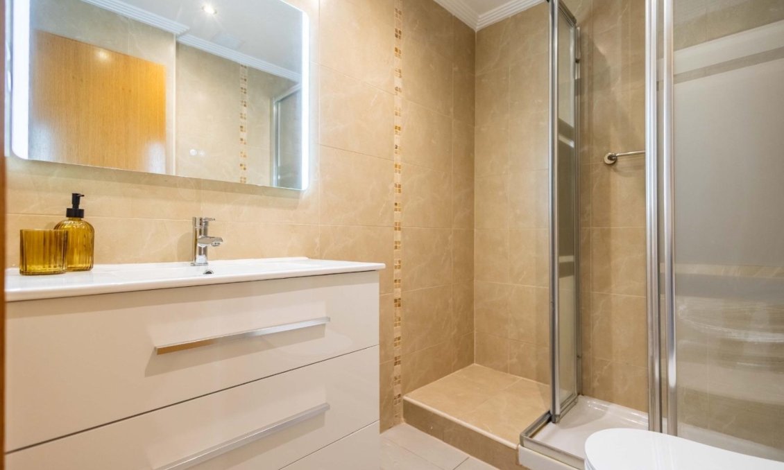 Használt Ingatlanok - Apartman -
Torrevieja - Centrum