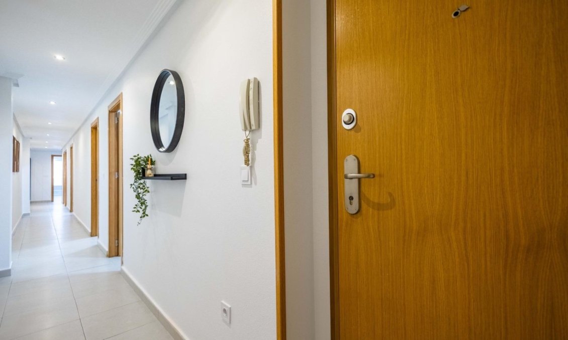 Használt Ingatlanok - Apartman -
Torrevieja - Centrum