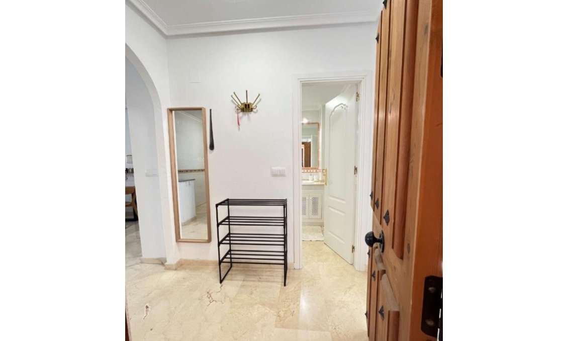 Használt Ingatlanok - Apartman -
Playa Flamenca - Costa Blanca