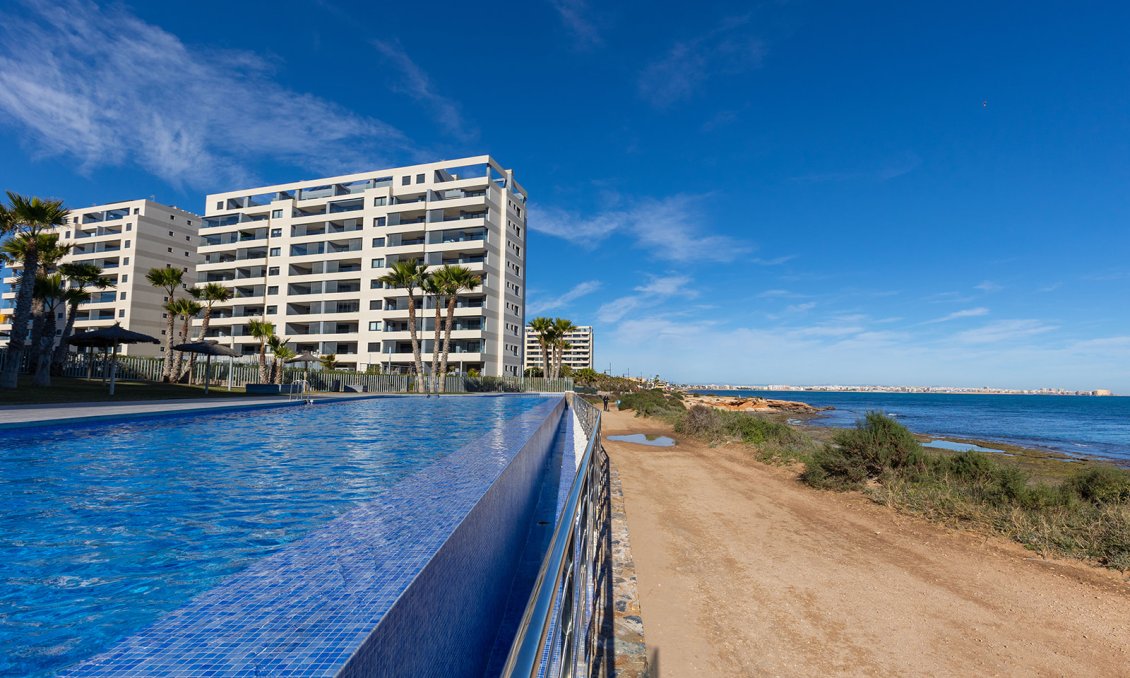 Használt Ingatlanok - Apartman -
Torrevieja - Costa Blanca