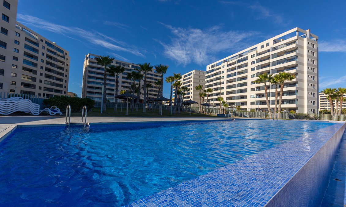 Használt Ingatlanok - Apartman -
Torrevieja - Costa Blanca