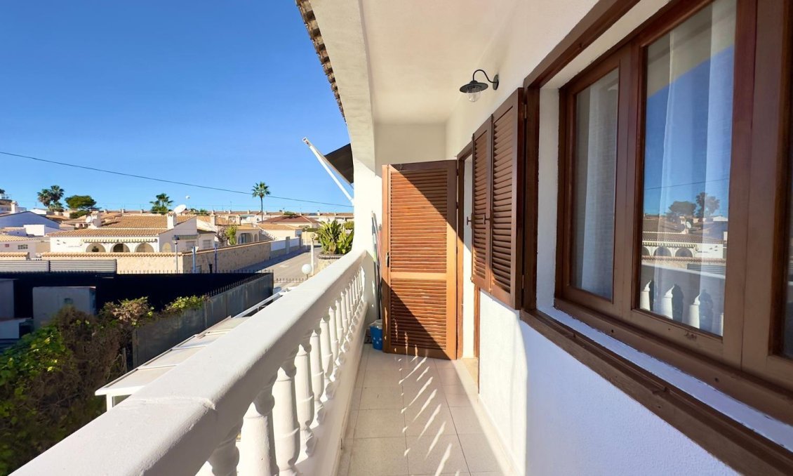 Használt Ingatlanok - Bungaló -
Orihuela Costa - Cabo Roig