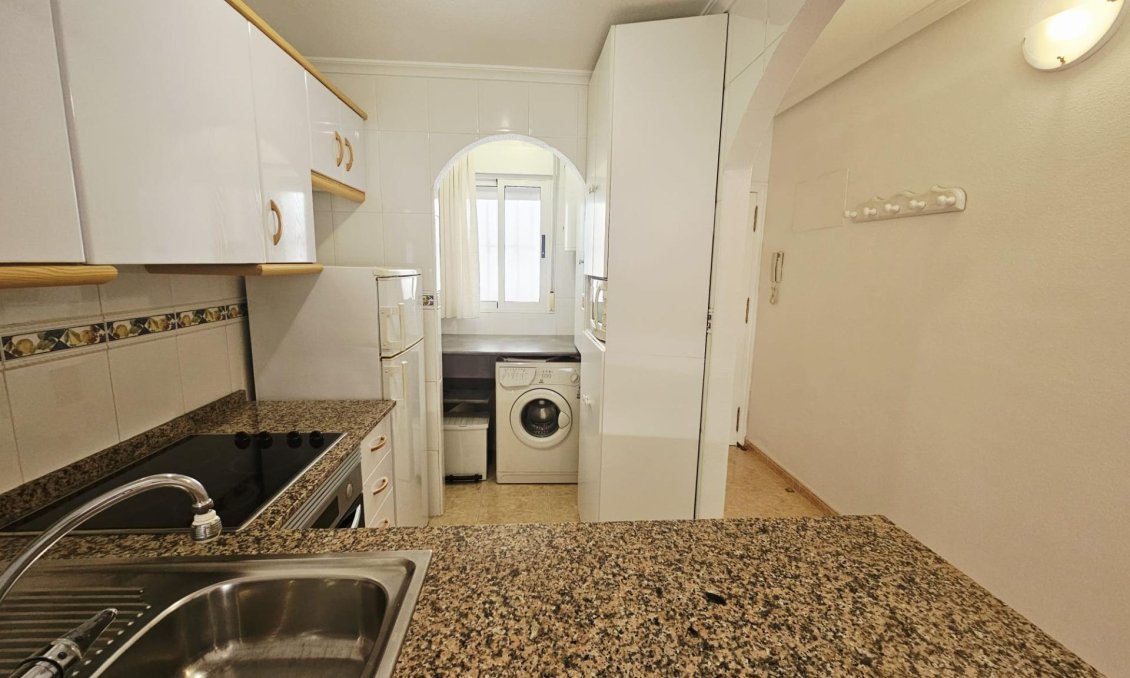 Revente - Appartement -
Torrevieja - PARQUE DE LAS NACIONES