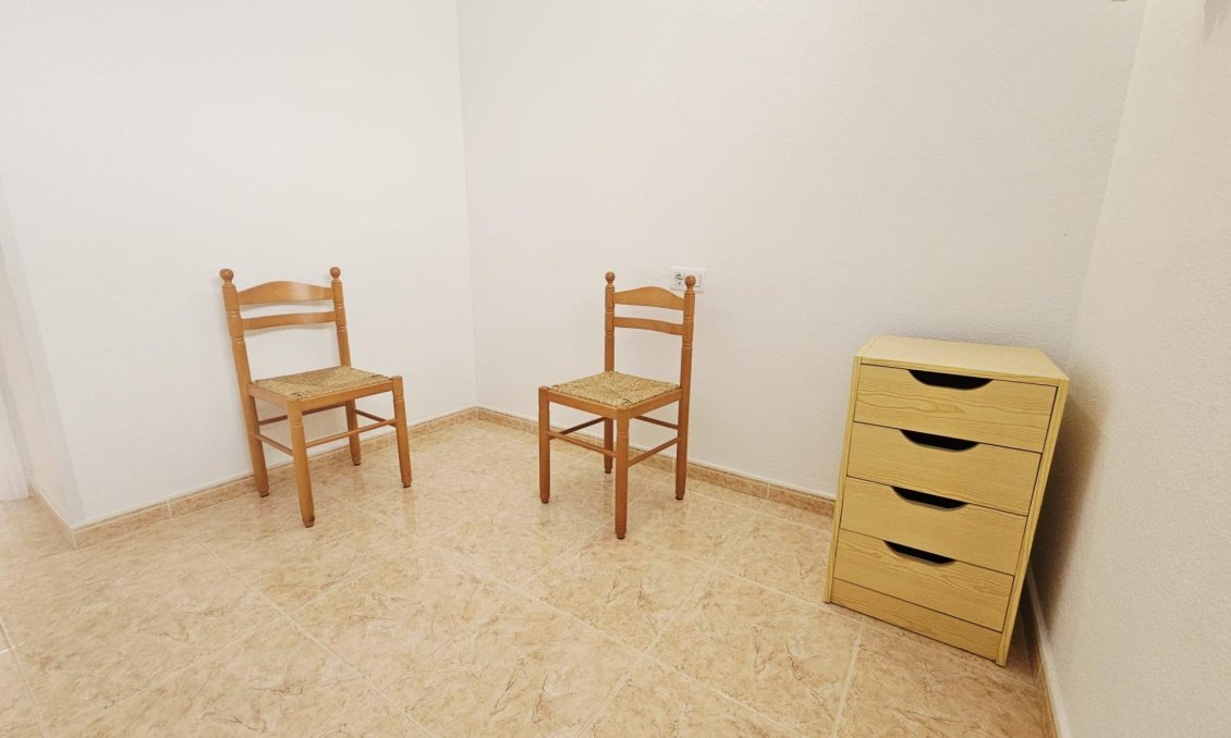 Revente - Appartement -
Torrevieja - PARQUE DE LAS NACIONES