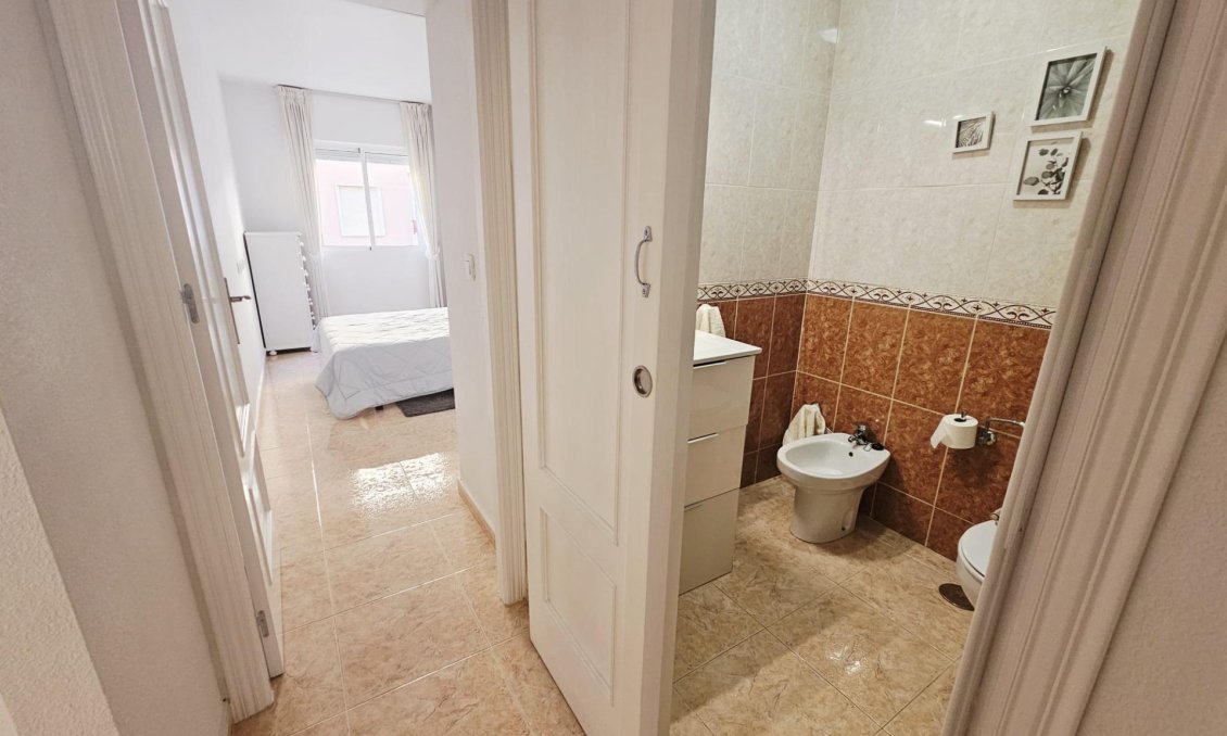 Revente - Appartement -
Torrevieja - PARQUE DE LAS NACIONES