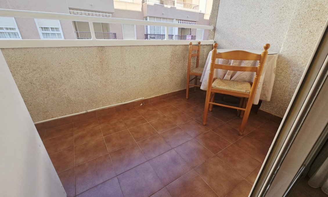Revente - Appartement -
Torrevieja - PARQUE DE LAS NACIONES