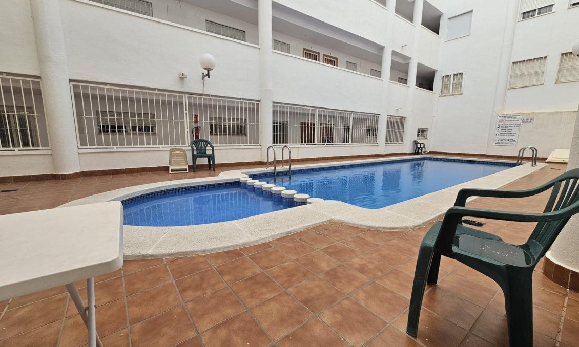 Revente - Appartement -
Torrevieja - PARQUE DE LAS NACIONES