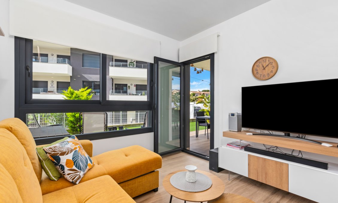 Segunda mano - Apartamento -
Villamartin - Costa Blanca