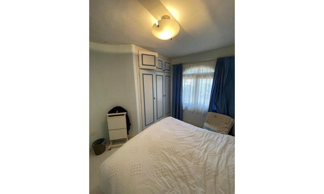 Wiederverkauf - Villa -
Villamartin - Costa Blanca