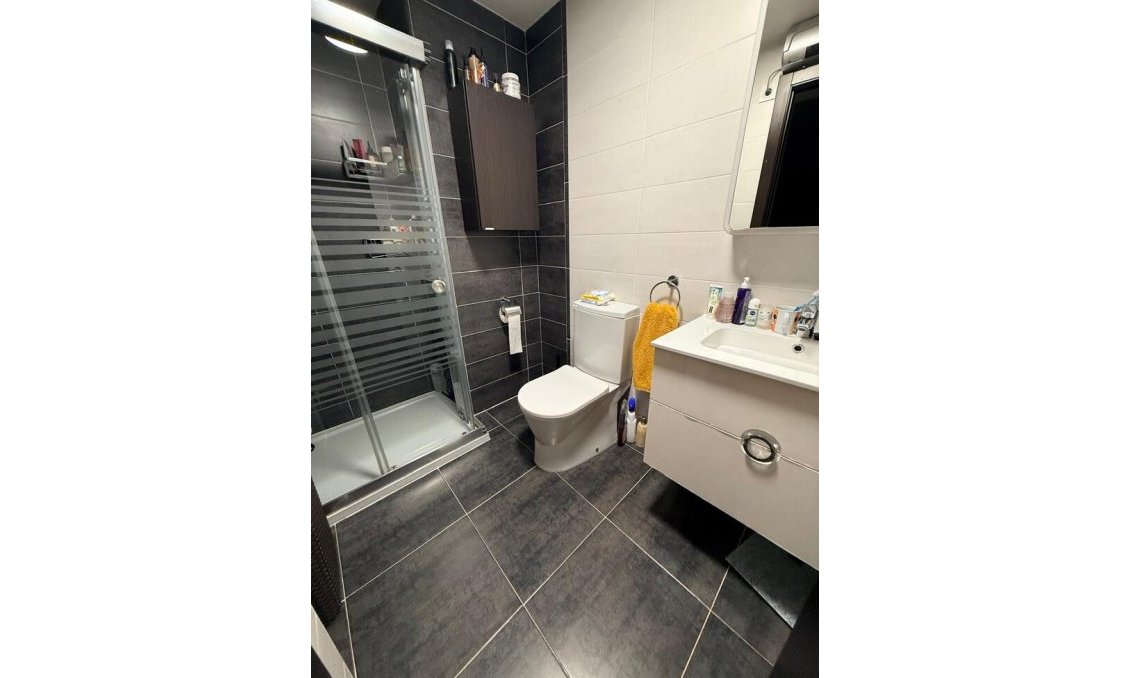 Wiederverkauf - Wohnung -
Orihuela Costa - Villamartín