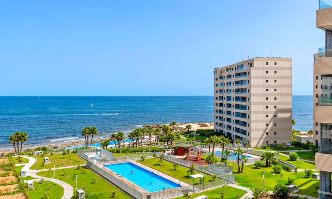 Revânzare - Apartament -
Punta Prima - Costa Blanca
