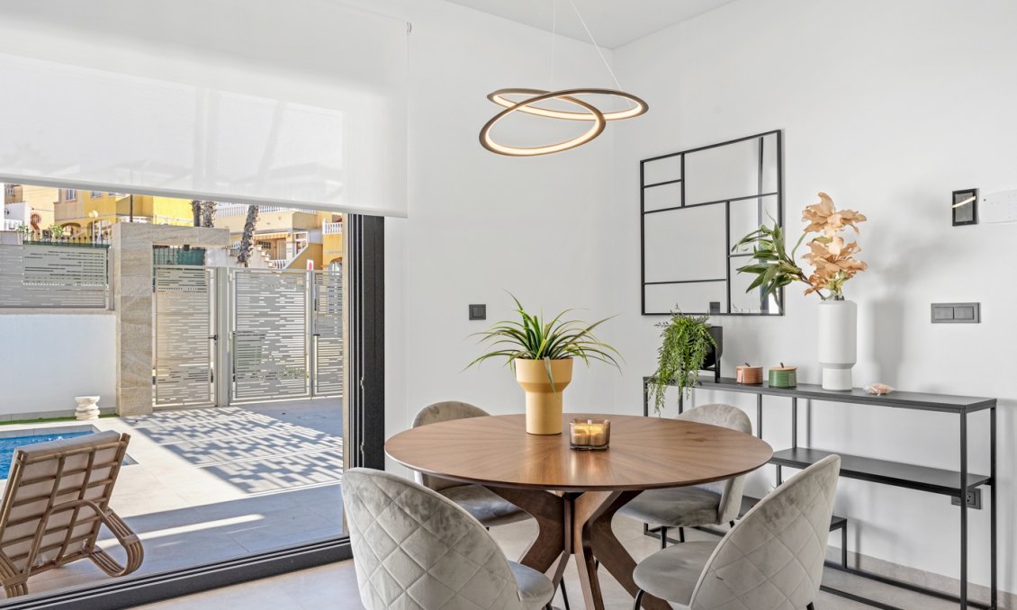 Segunda mano - Villa -
Orihuela Costa - Costa Blanca