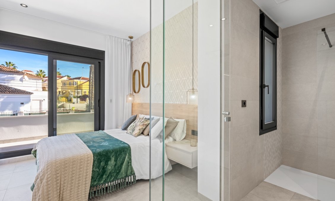 Segunda mano - Villa -
Orihuela Costa - Costa Blanca