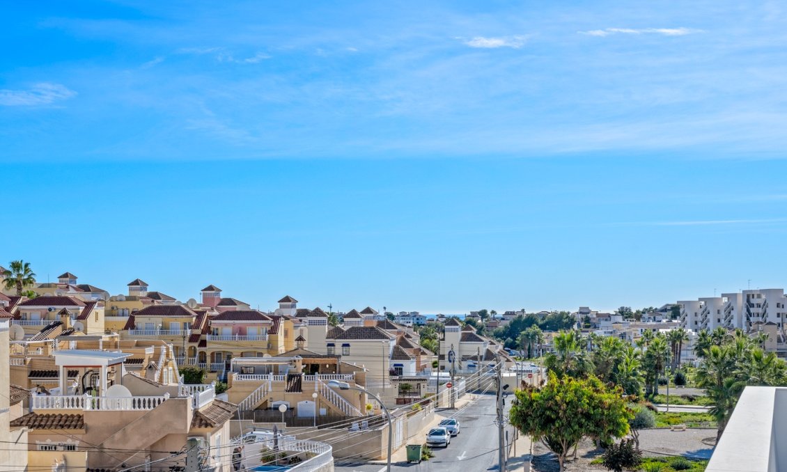 Segunda mano - Villa -
Orihuela Costa - Costa Blanca