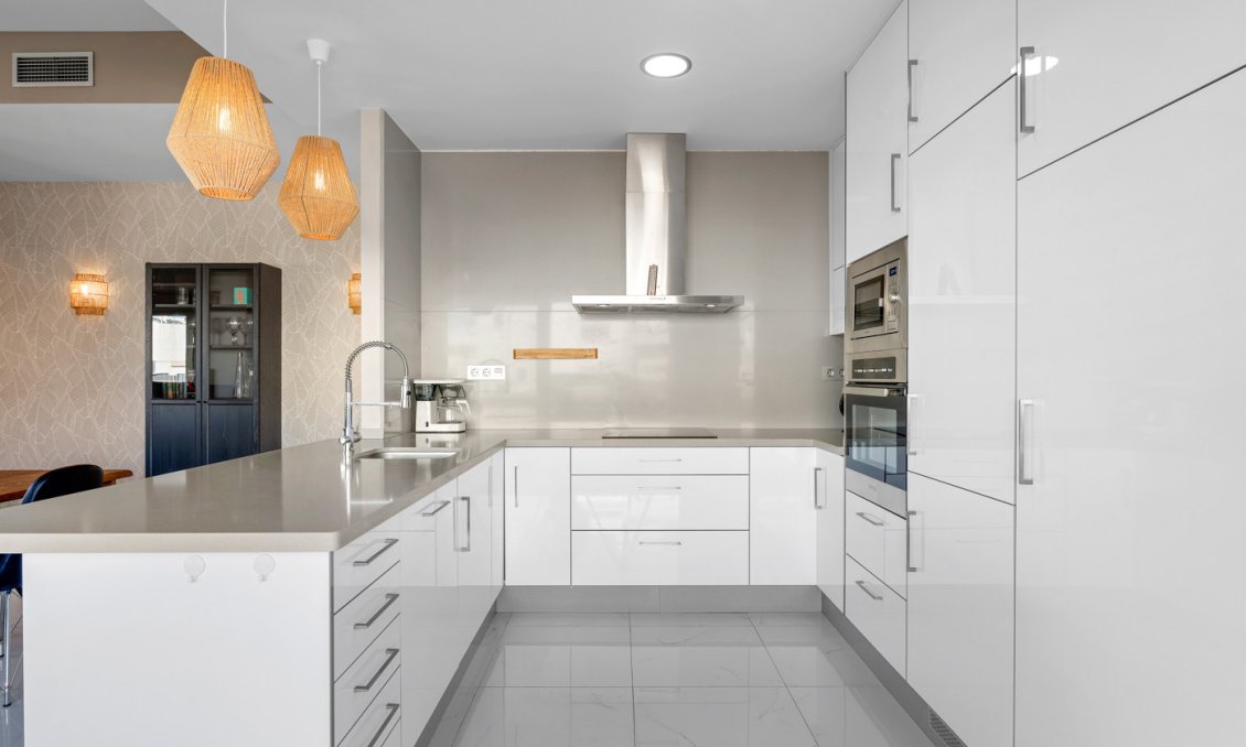 Segunda mano - Villa -
Villamartin - Costa Blanca