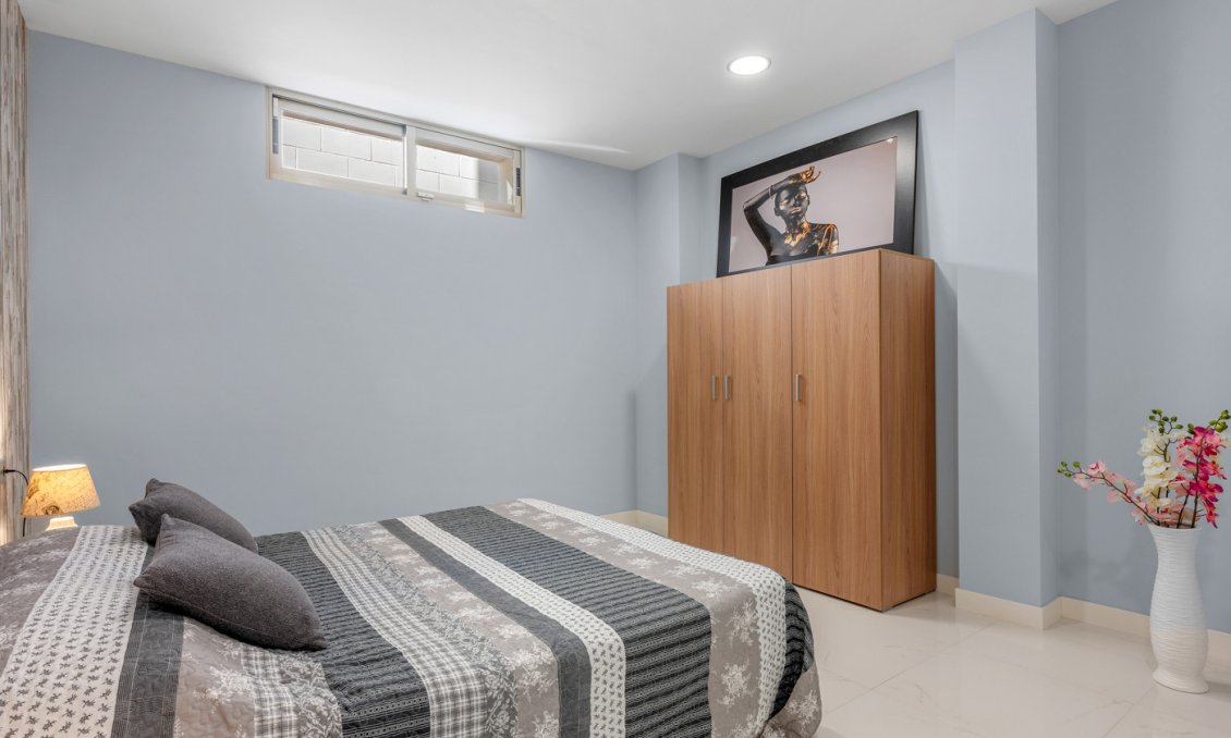 Segunda mano - Villa -
Villamartin - Costa Blanca