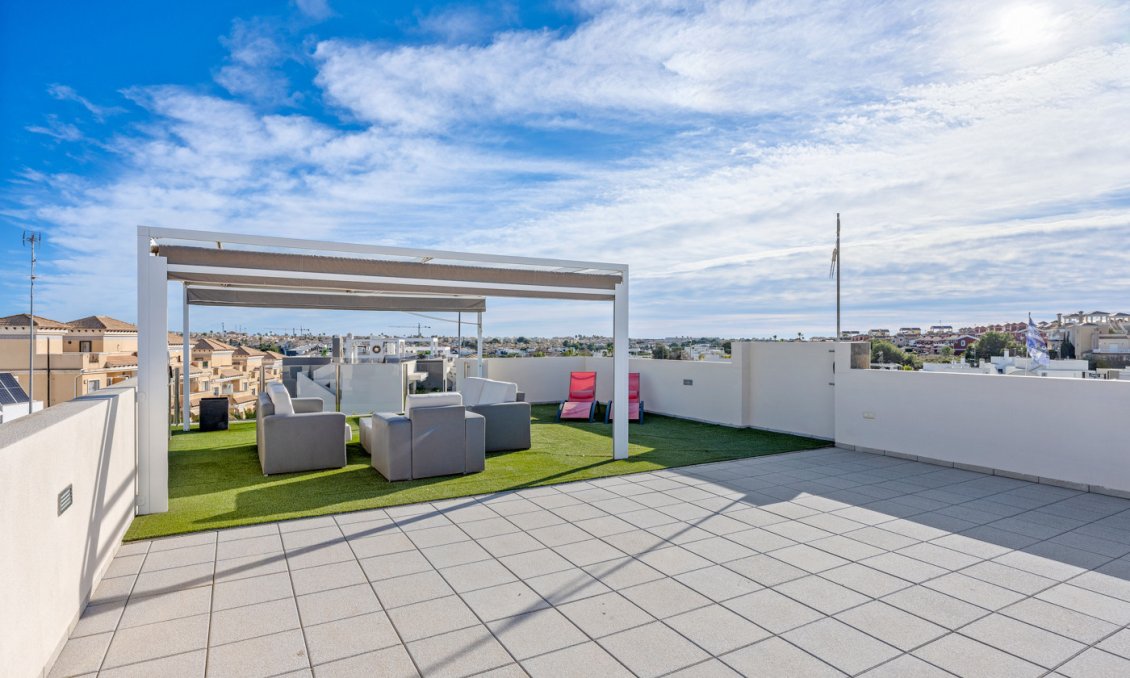 Segunda mano - Villa -
Villamartin - Costa Blanca