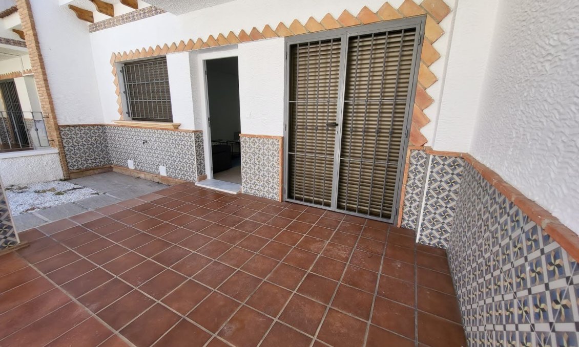 Segunda mano - Town House -
Villamartin - Costa Blanca