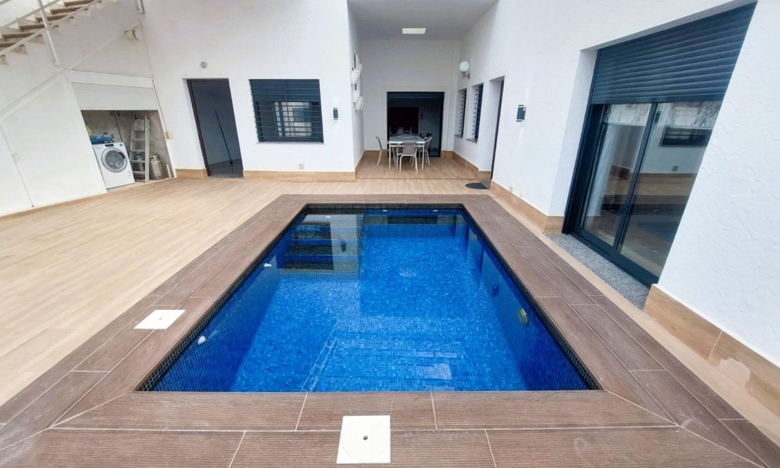 Wiederverkauf - Villa -
Pilar de la Horadada - Costa Blanca