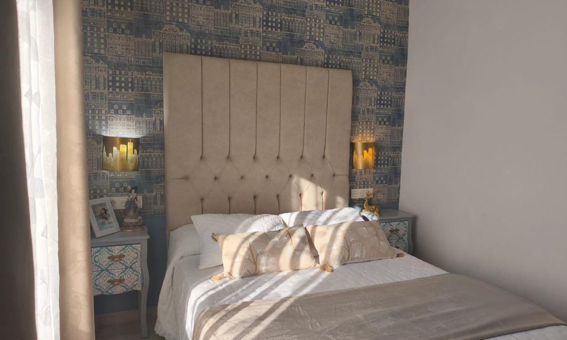 Wiederverkauf - Villa -
Pilar de la Horadada - Costa Blanca