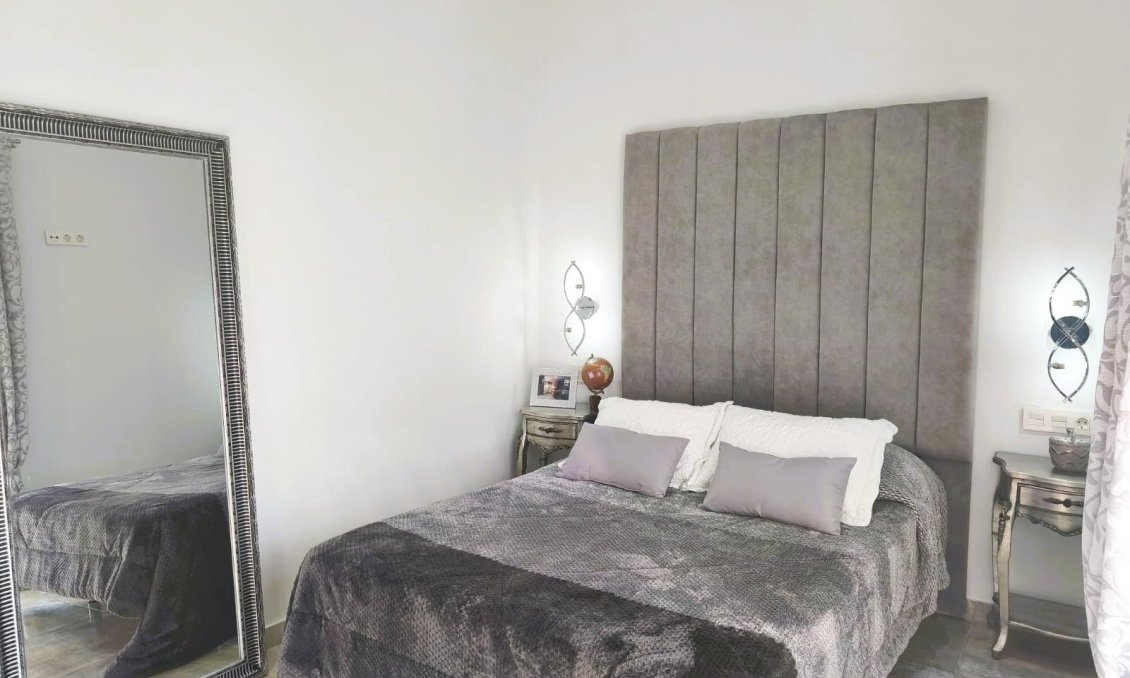 Wiederverkauf - Villa -
Pilar de la Horadada - Costa Blanca