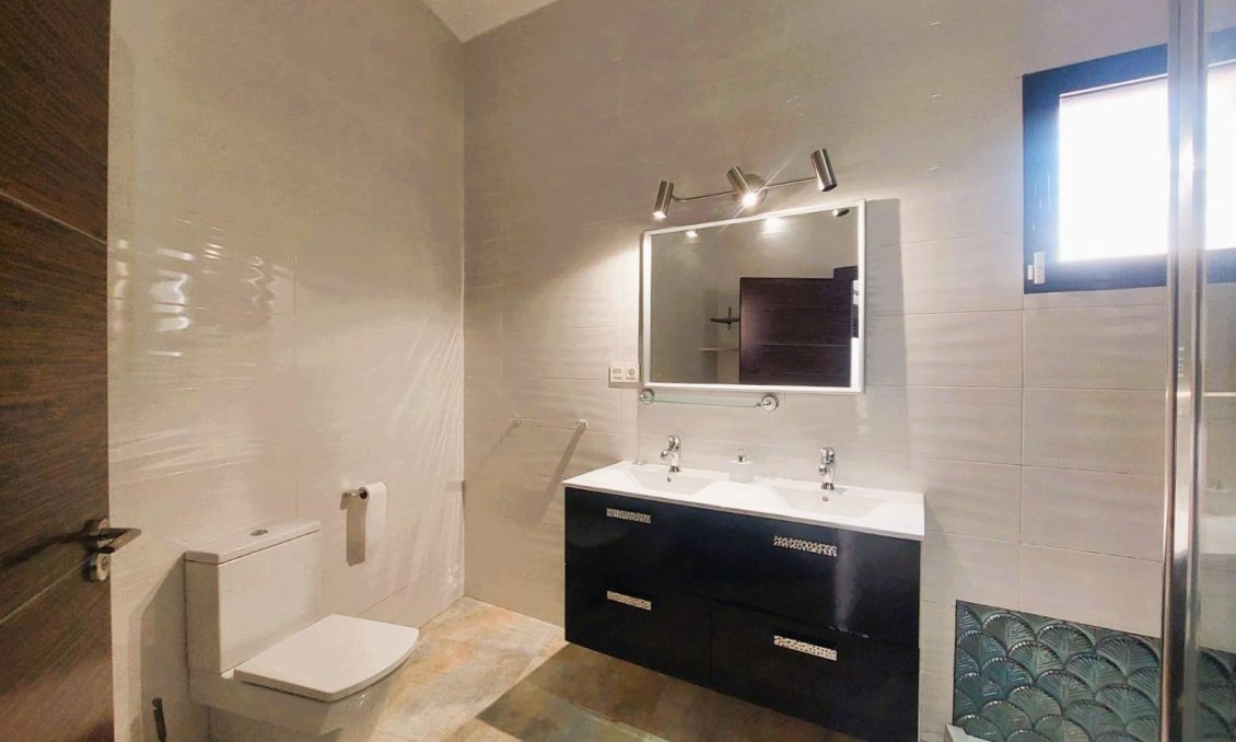 Wiederverkauf - Villa -
Pilar de la Horadada - Costa Blanca