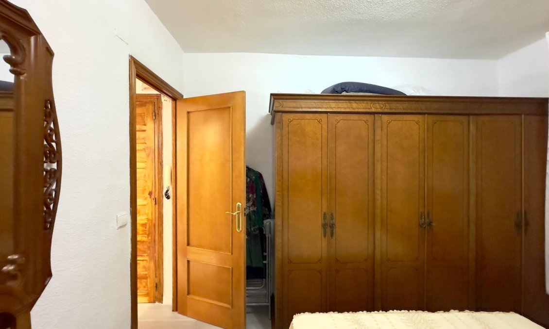 Segunda mano - Apartamento -
Guardamar del Segura - Centro