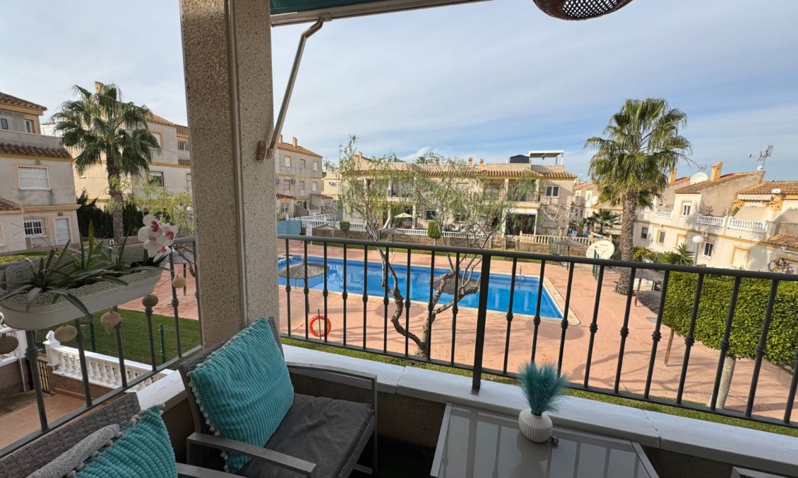 Segunda mano - Apartamento -
Orihuela Costa - Costa Blanca