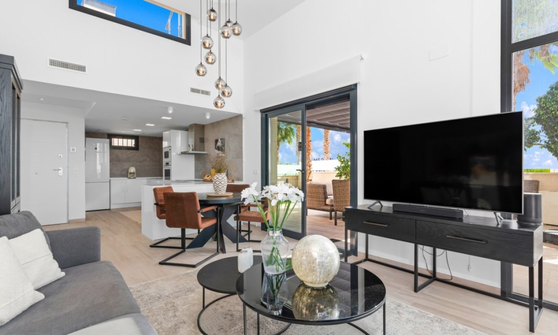 Segunda mano - Villa -
Cabo Roig - Costa Blanca