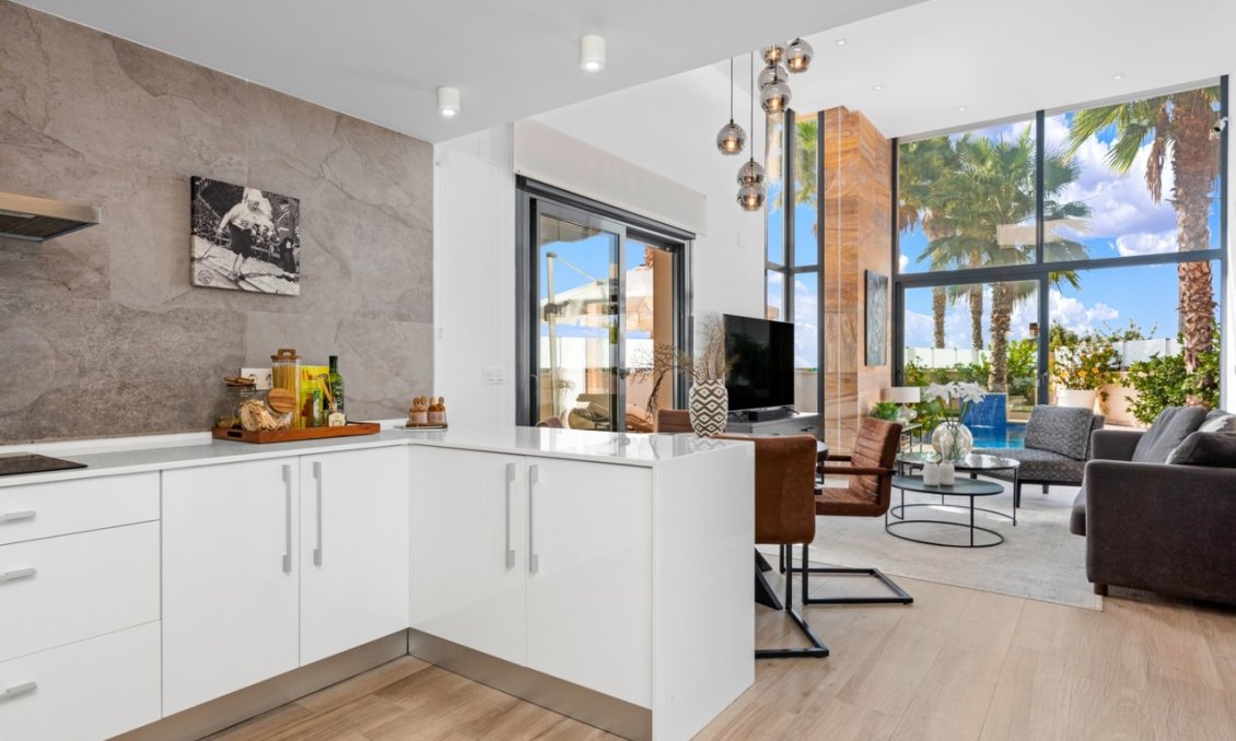 Segunda mano - Villa -
Cabo Roig - Costa Blanca