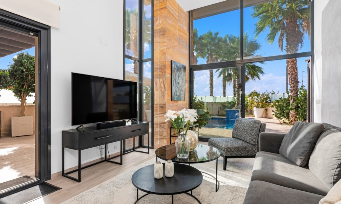 Segunda mano - Villa -
Cabo Roig - Costa Blanca