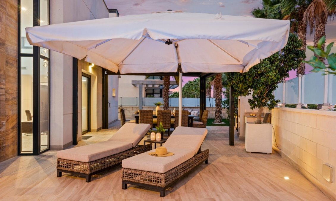 Segunda mano - Villa -
Cabo Roig - Costa Blanca