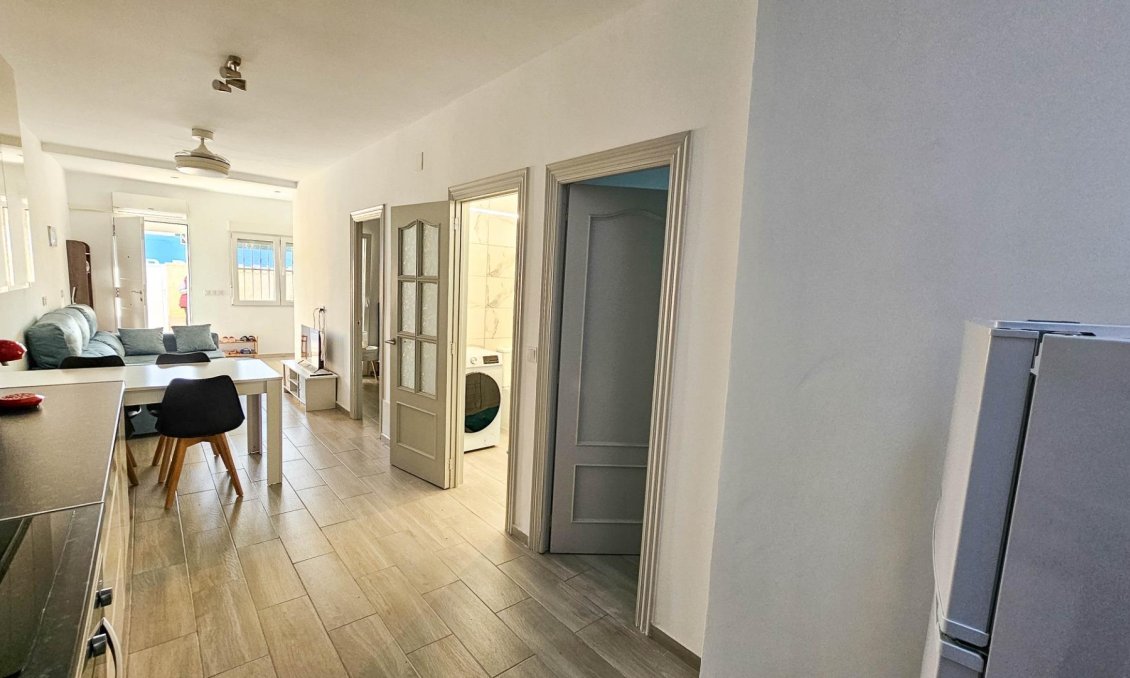 Segunda mano - Town House -
Torrevieja - El Limonar