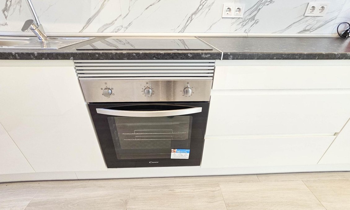 Segunda mano - Town House -
Torrevieja - El Limonar