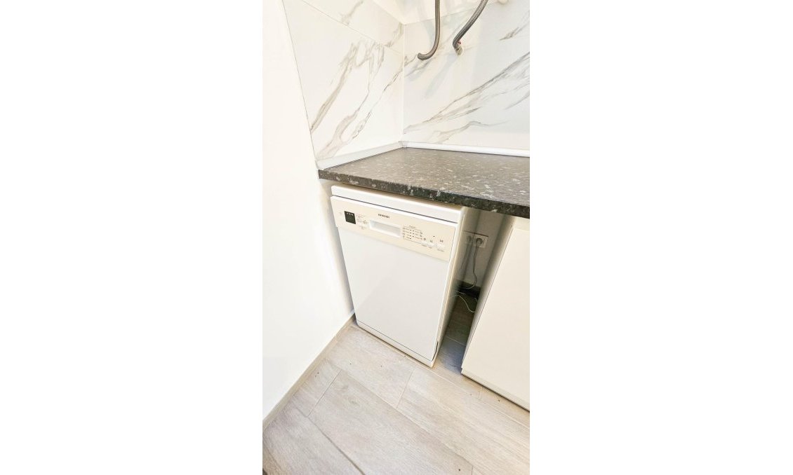 Segunda mano - Town House -
Torrevieja - El Limonar