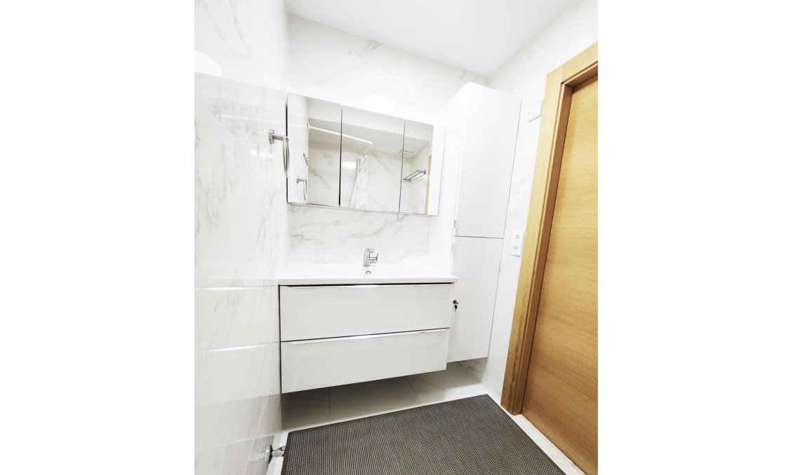 Használt Ingatlanok - Apartman -
Torrevieja - Playa del Cura