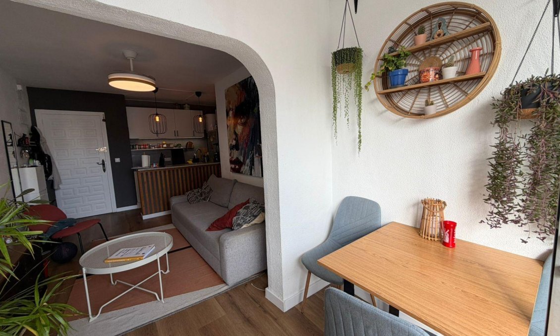 Segunda mano - Bungalow -
Torrevieja - Los Balcones