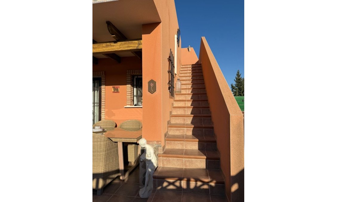 Segunda mano - Town House -
Fortuna - Inland