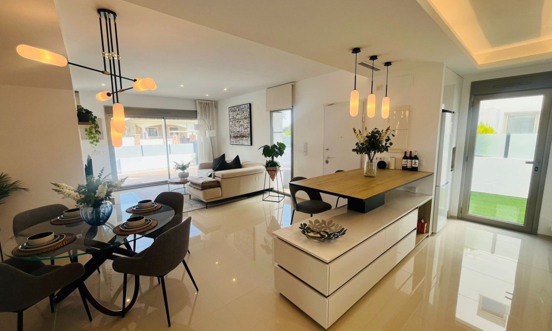 Segunda mano - Villa -
Los Alcazares - Costa Calida