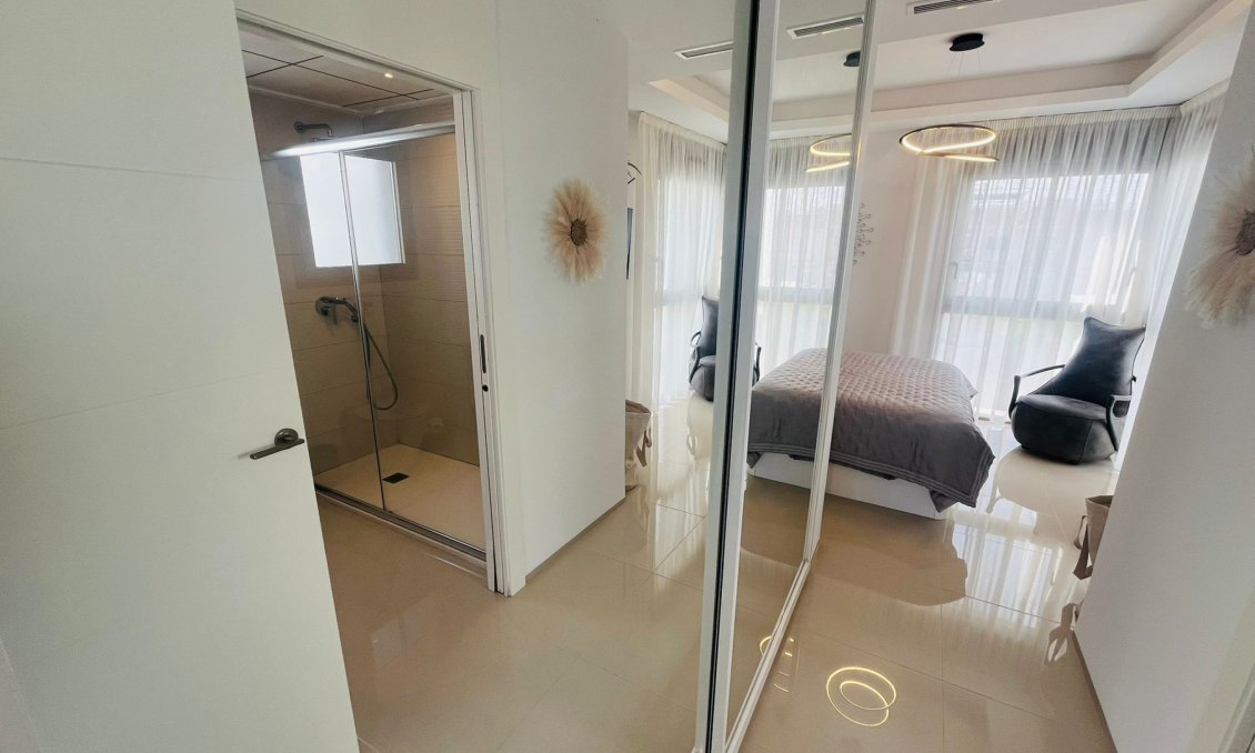 Segunda mano - Villa -
Los Alcazares - Costa Calida