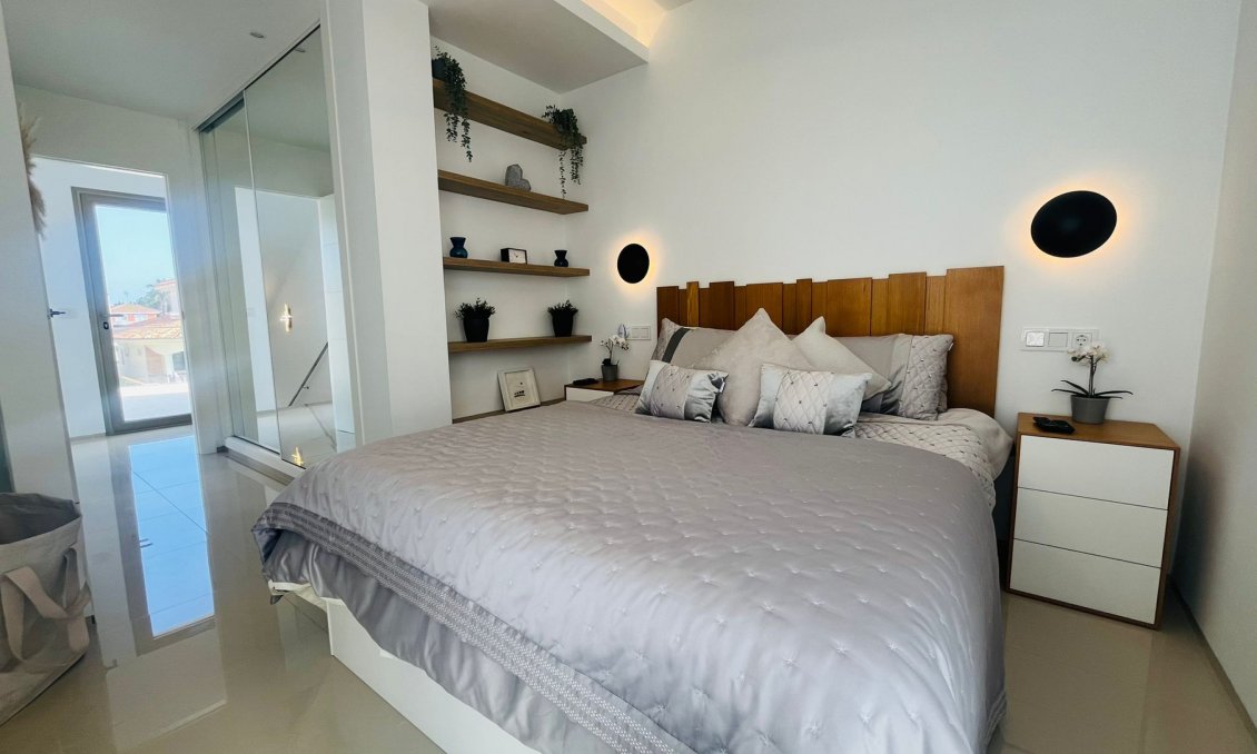 Segunda mano - Villa -
Los Alcazares - Costa Calida