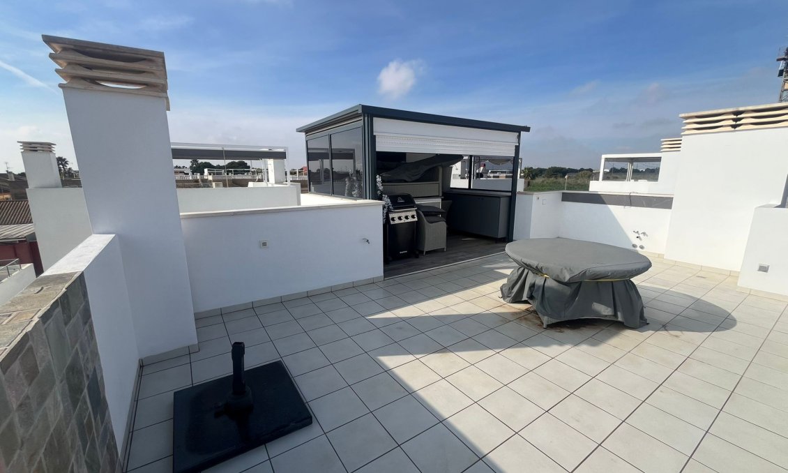 Segunda mano - Villa -
Los Alcazares - Costa Calida