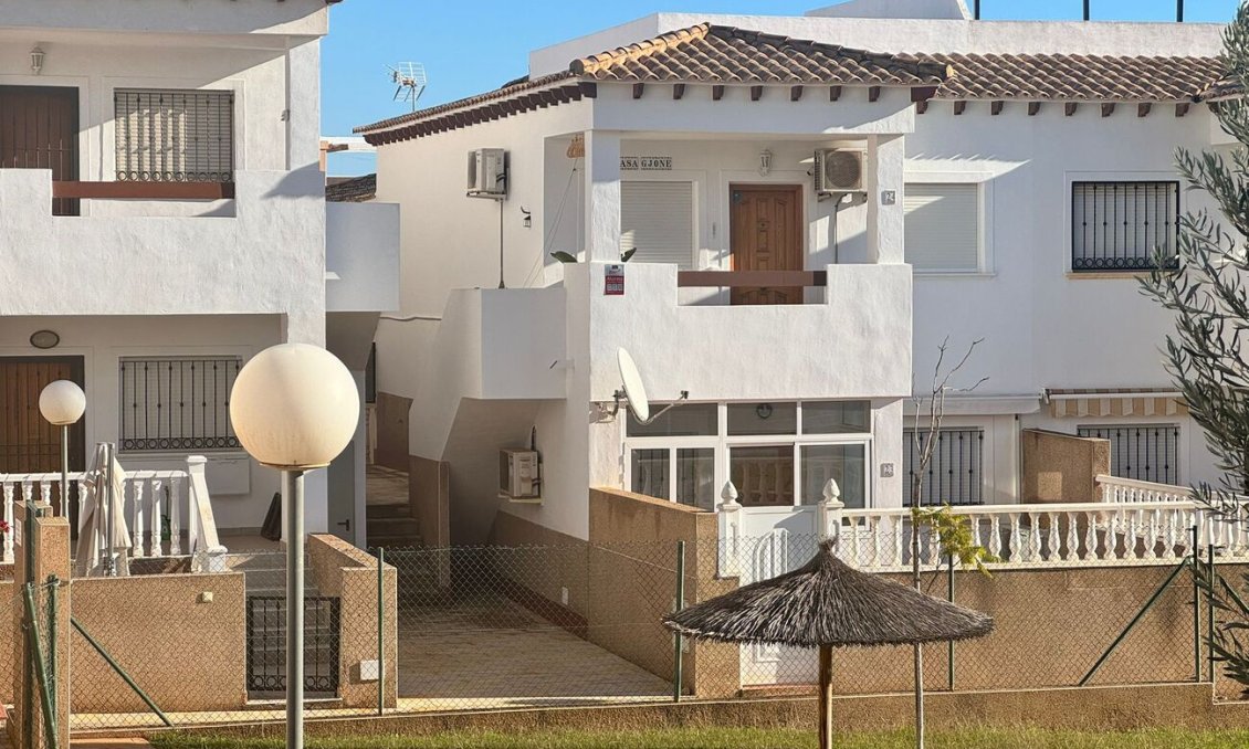 Segunda mano - Apartamento -
Orihuela Costa - Costa Blanca