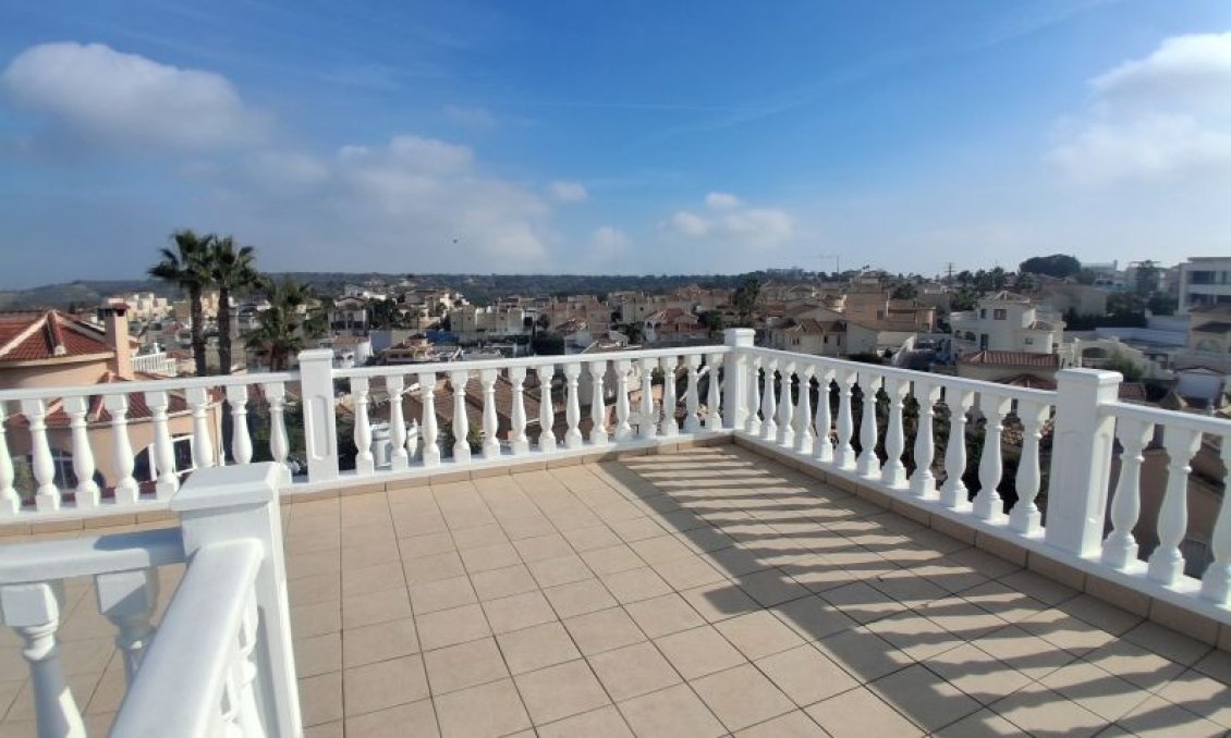 Segunda mano - Villa -
Rojales - Inland