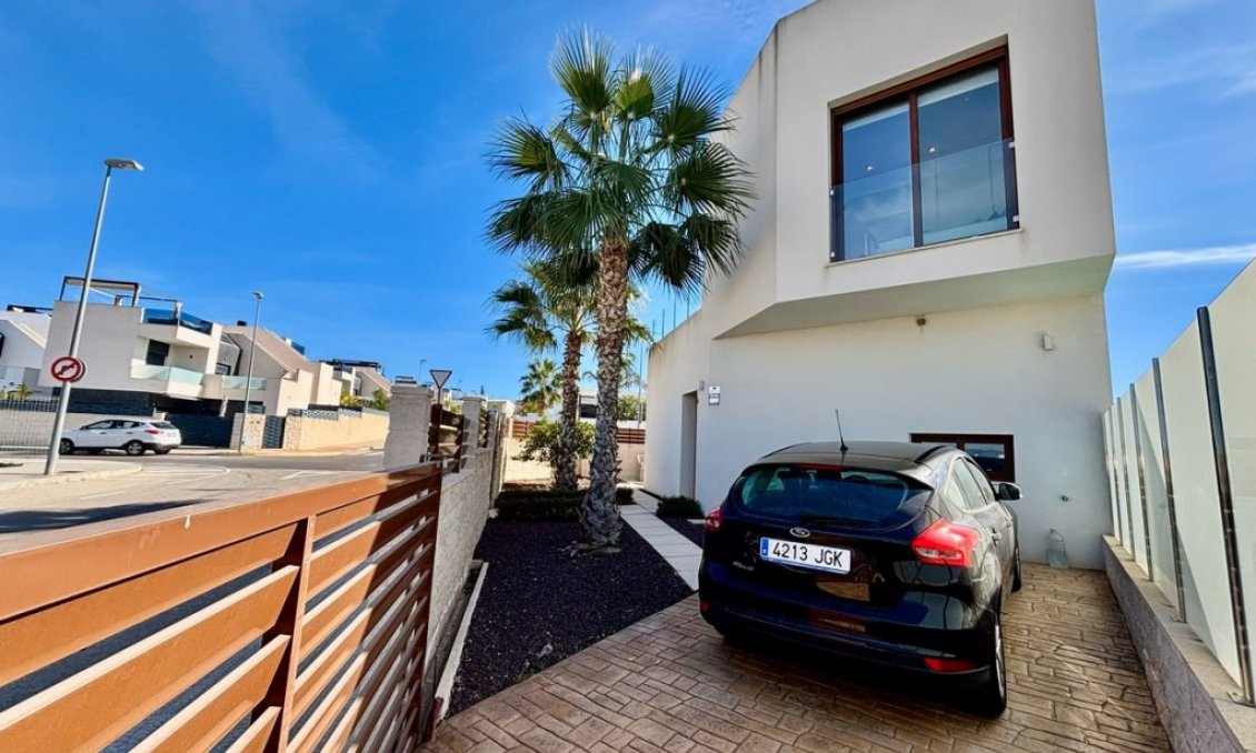Revente - Villa -
Benijofar - Costa Blanca