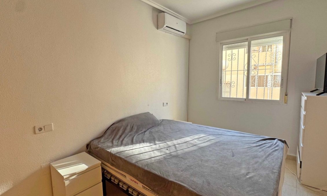 Revente - Appartement -
Orihuela Costa - Costa Blanca