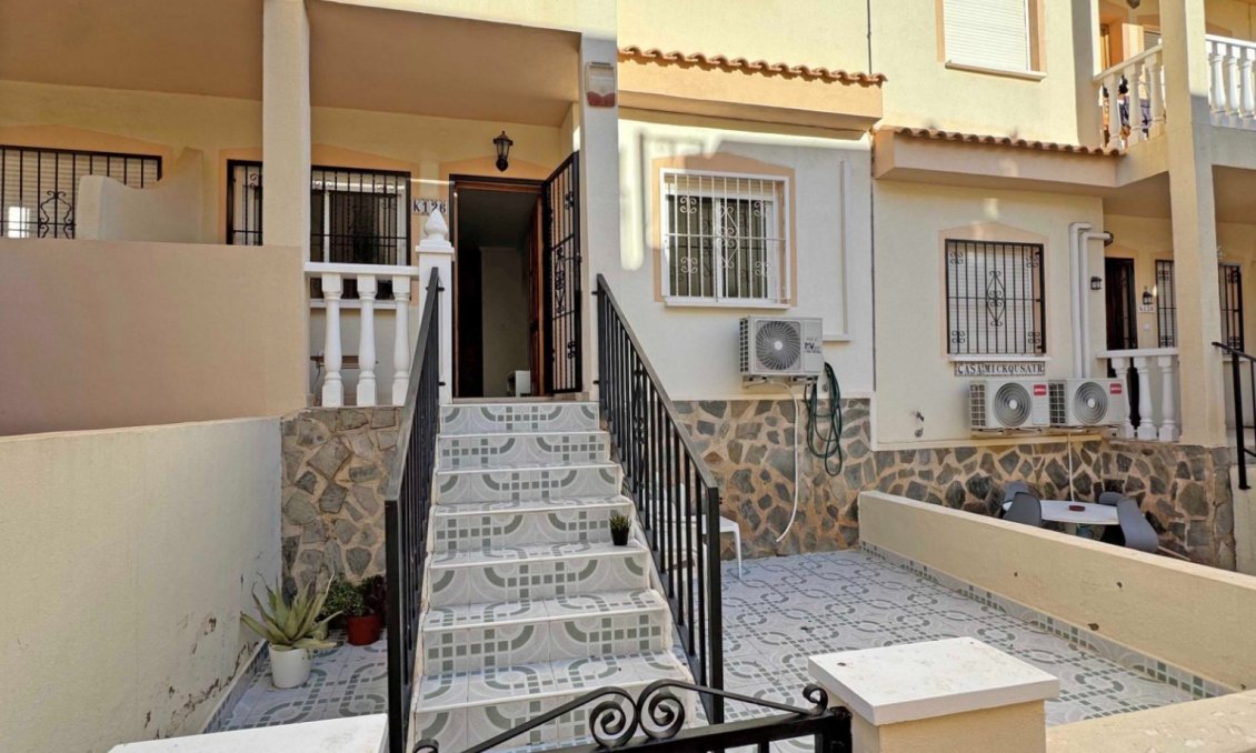 Revente - Appartement -
Orihuela Costa - Costa Blanca