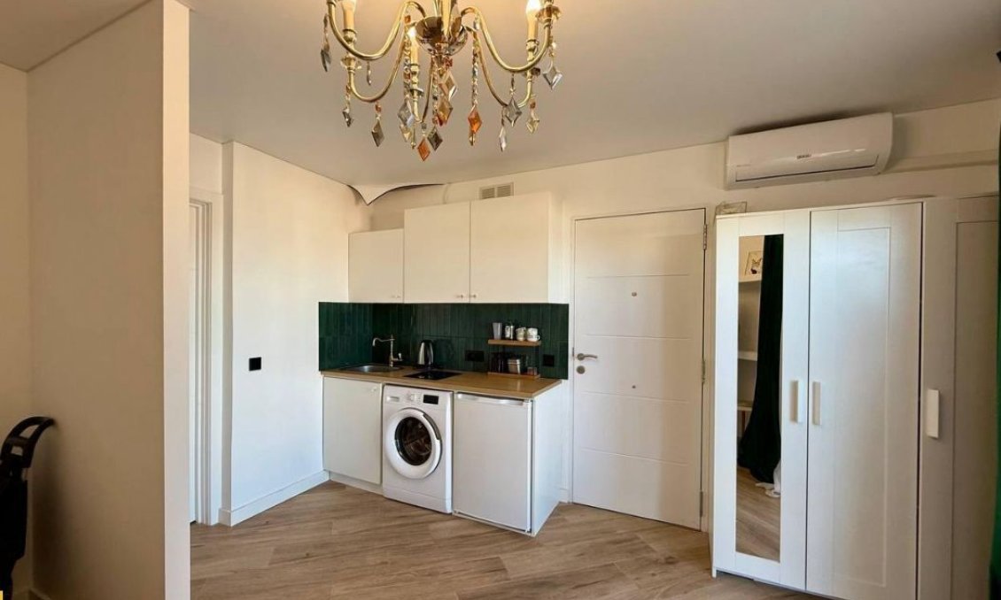 Revente - Appartement -
Torrevieja - La Mata