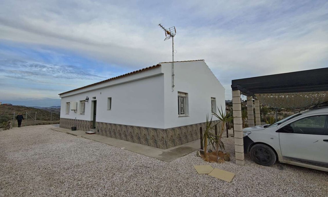 Revânzare - Vilă -
Fortuna - Inland