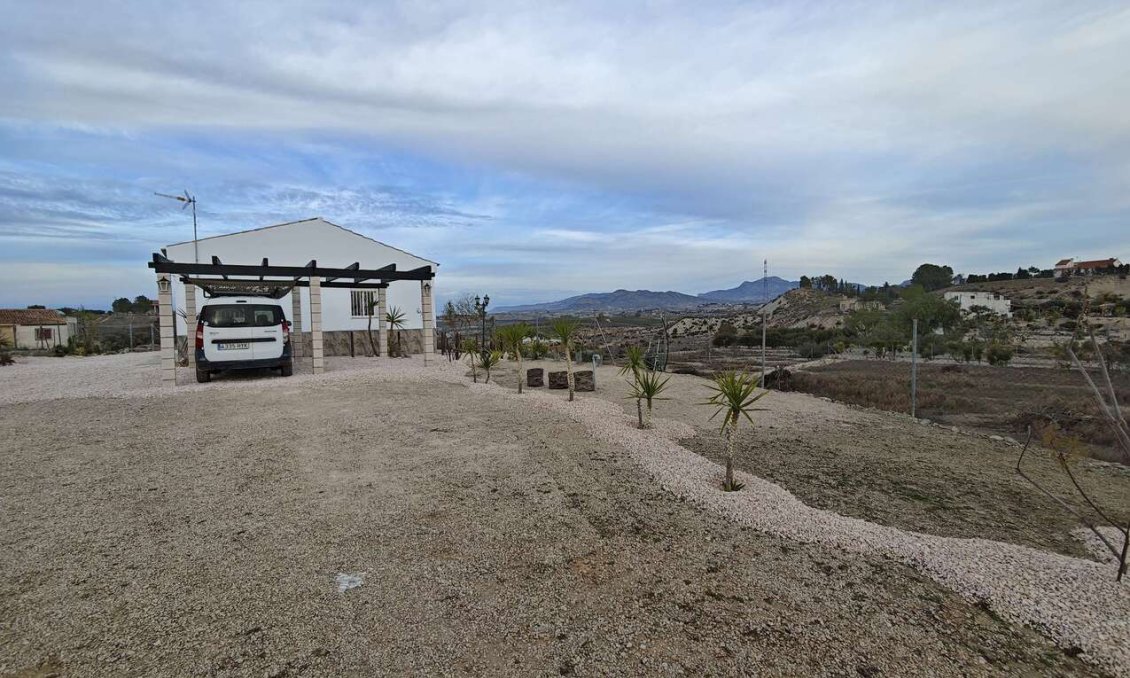 Revânzare - Vilă -
Fortuna - Inland